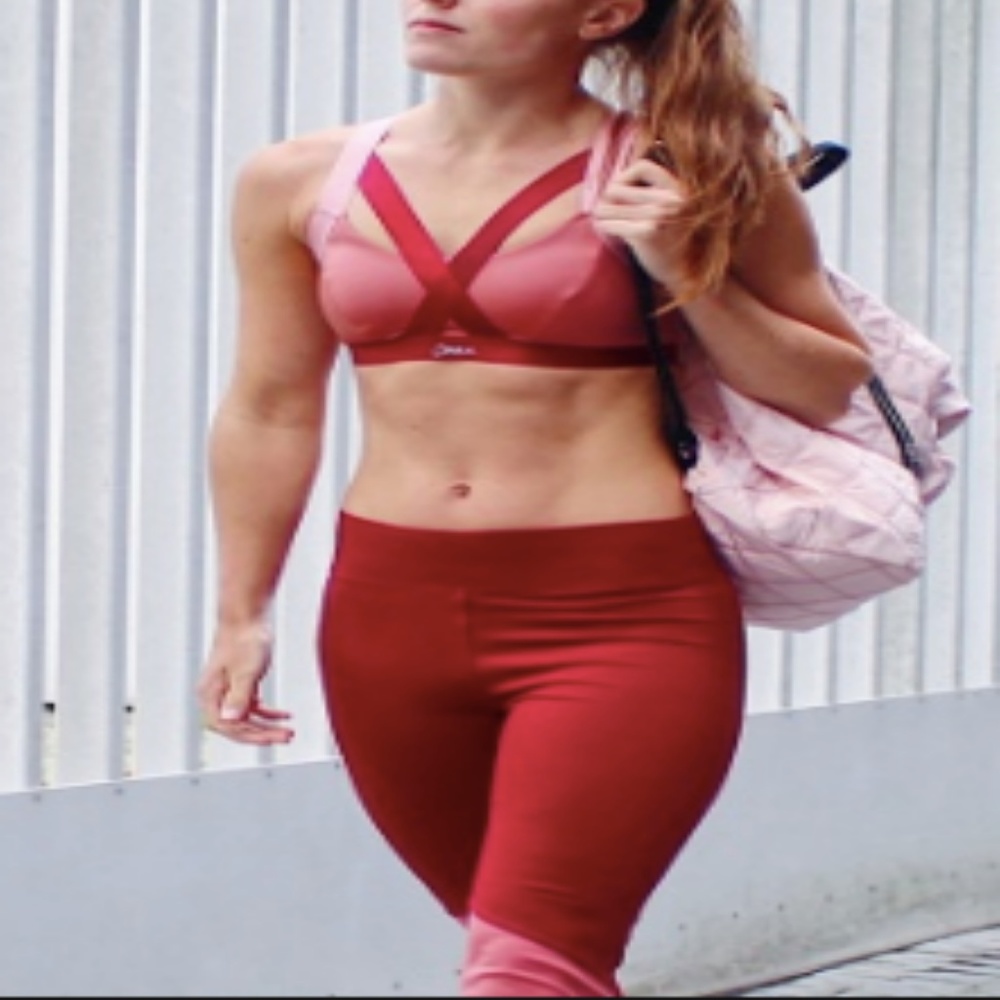 Hunkemöller Sport/yoga Bra NWOT - Picture 4 of 5